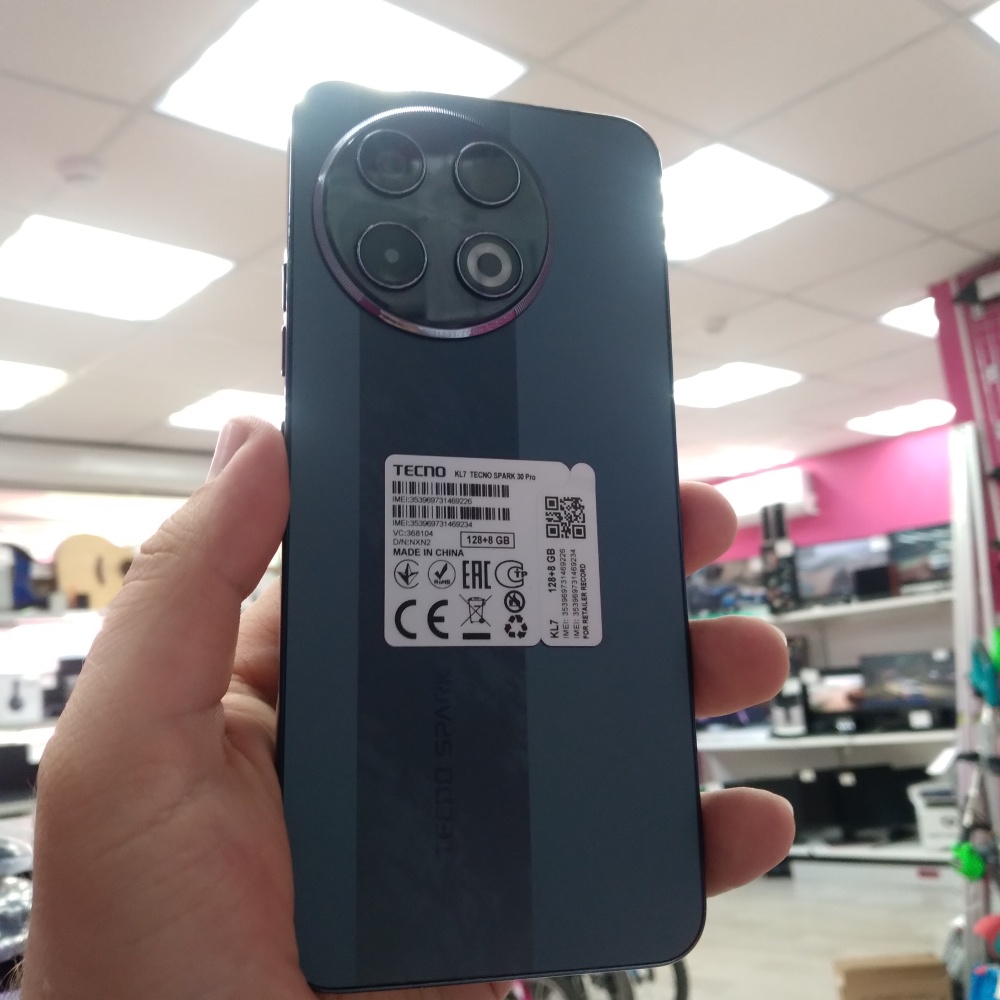 Мобильный телефон Tecno camon 30 pro