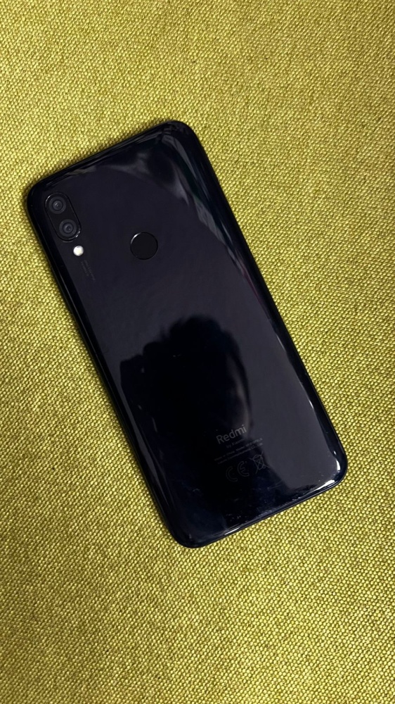 Смартфон Xiaomi Redmi 7 3/32