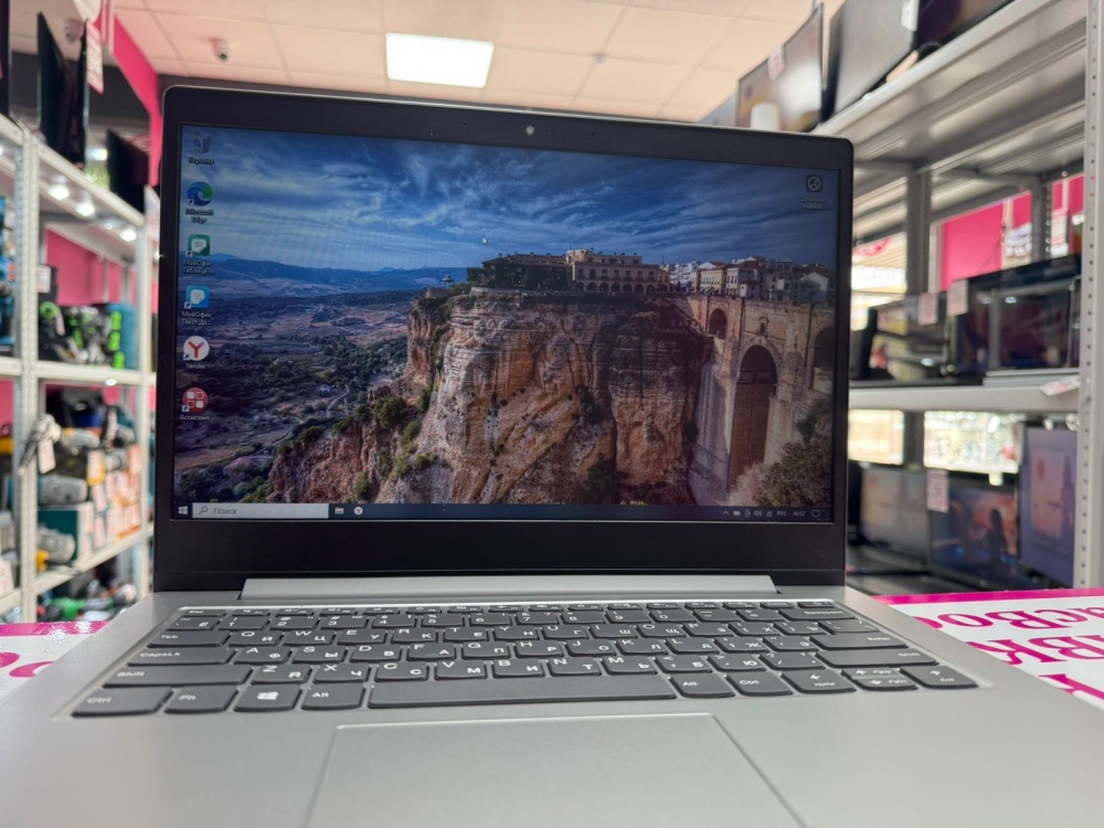 Ноутбук Lenovo ideapad slim 1-14ast-05