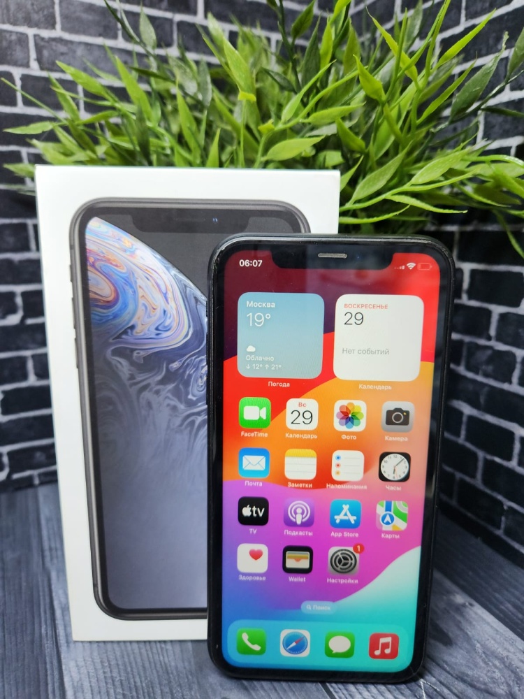 Смартфон iPhone XR 64 Gb