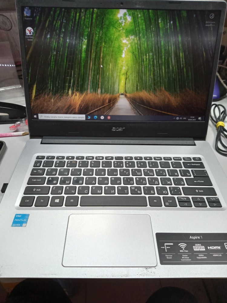 Ноутбук Acer ASPIRE 1