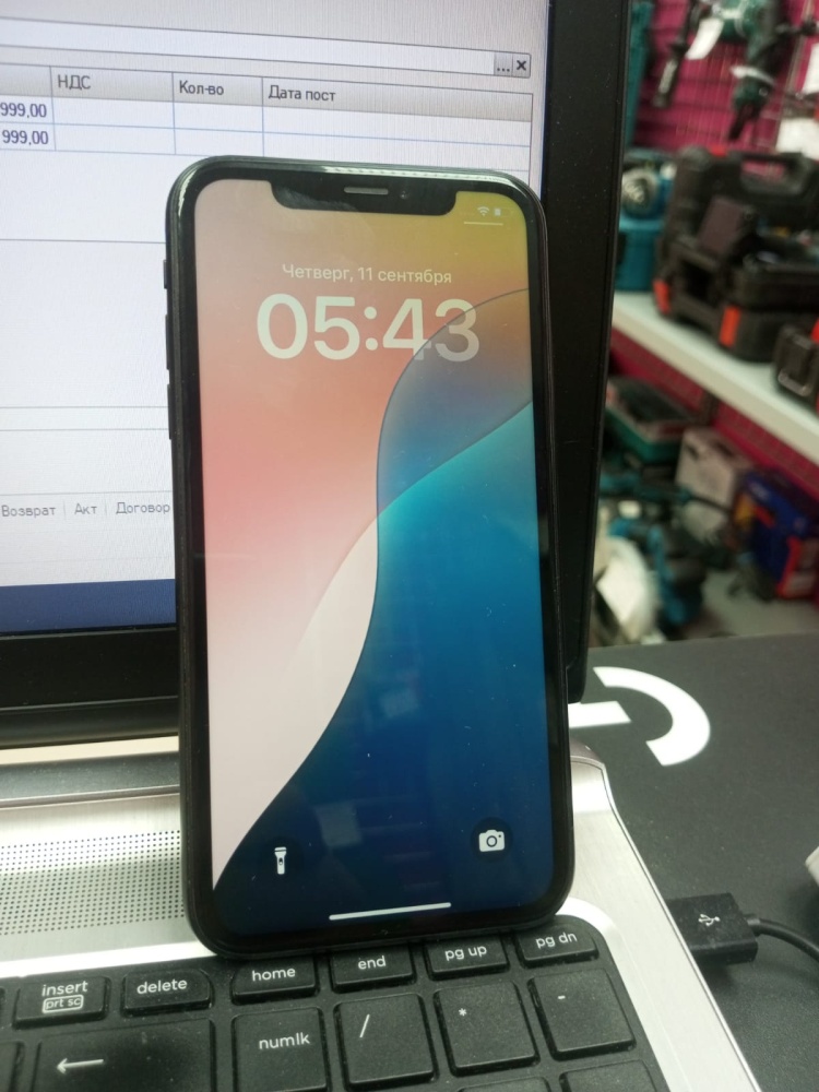 Смартфон iPhone XR 64 Gb