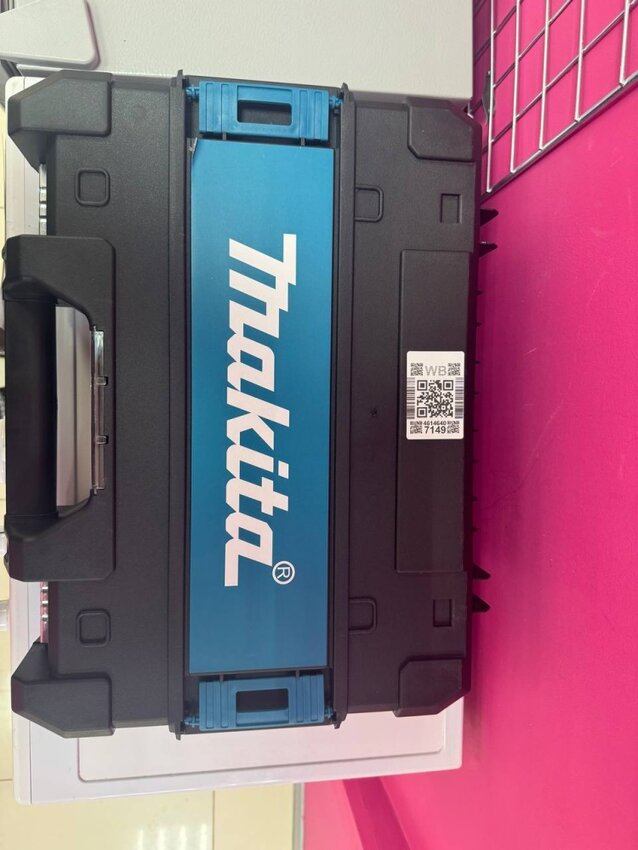 Уровень MAKITA