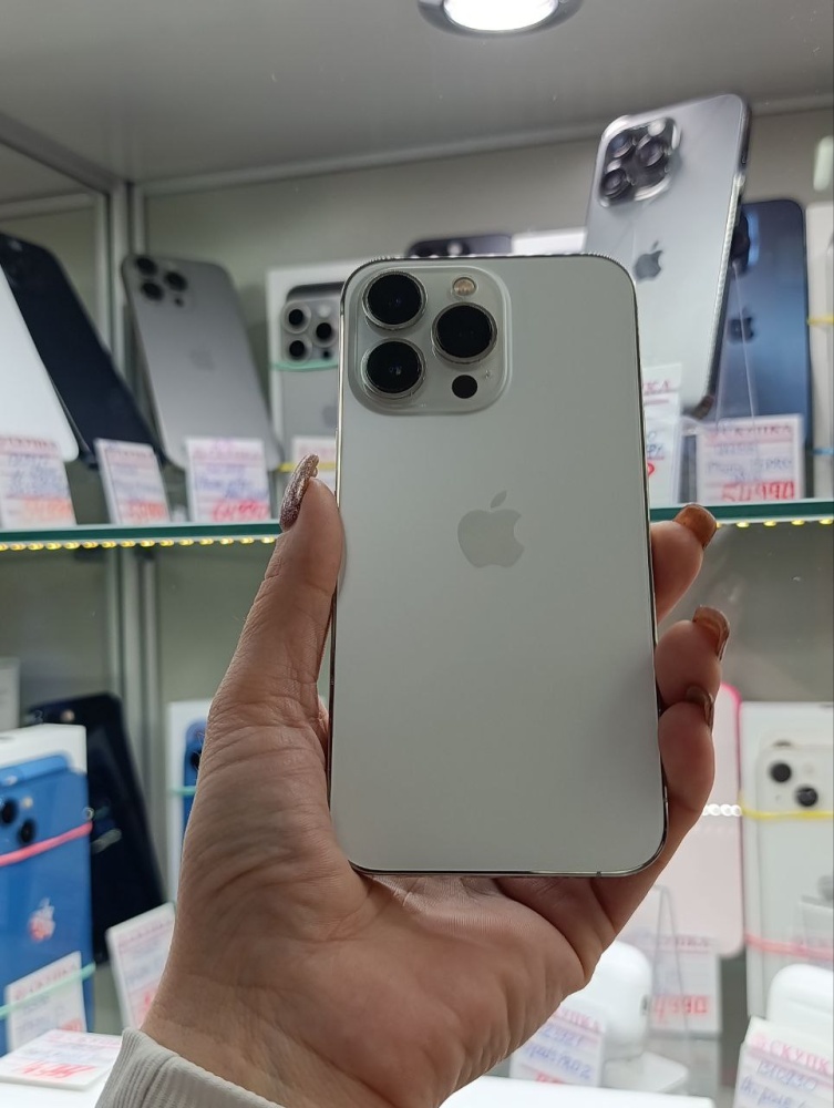 Смартфон iPhone 13 PRO 128 GB