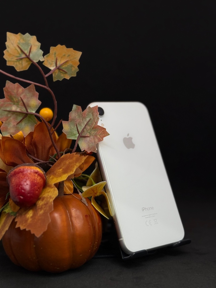 Смартфон iPhone XR 64 Gb