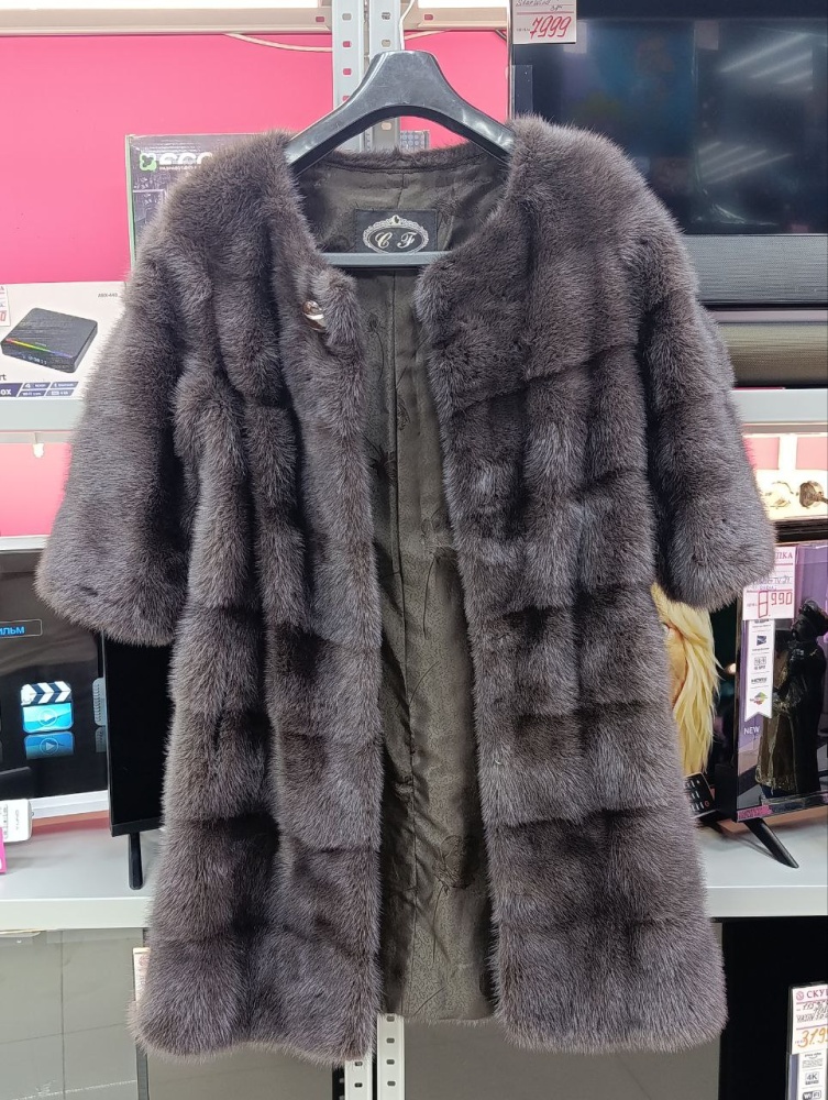 Шуба Норка коричневая 42-44р